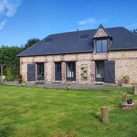 Dom wakacyjny Charmante Maison A Avec Terrasse Privee
